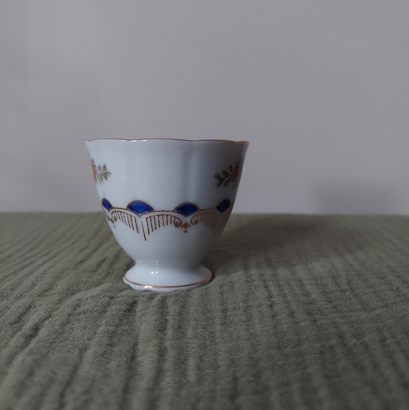 Demitasse Cup & Saucer - Picture 6 of 11